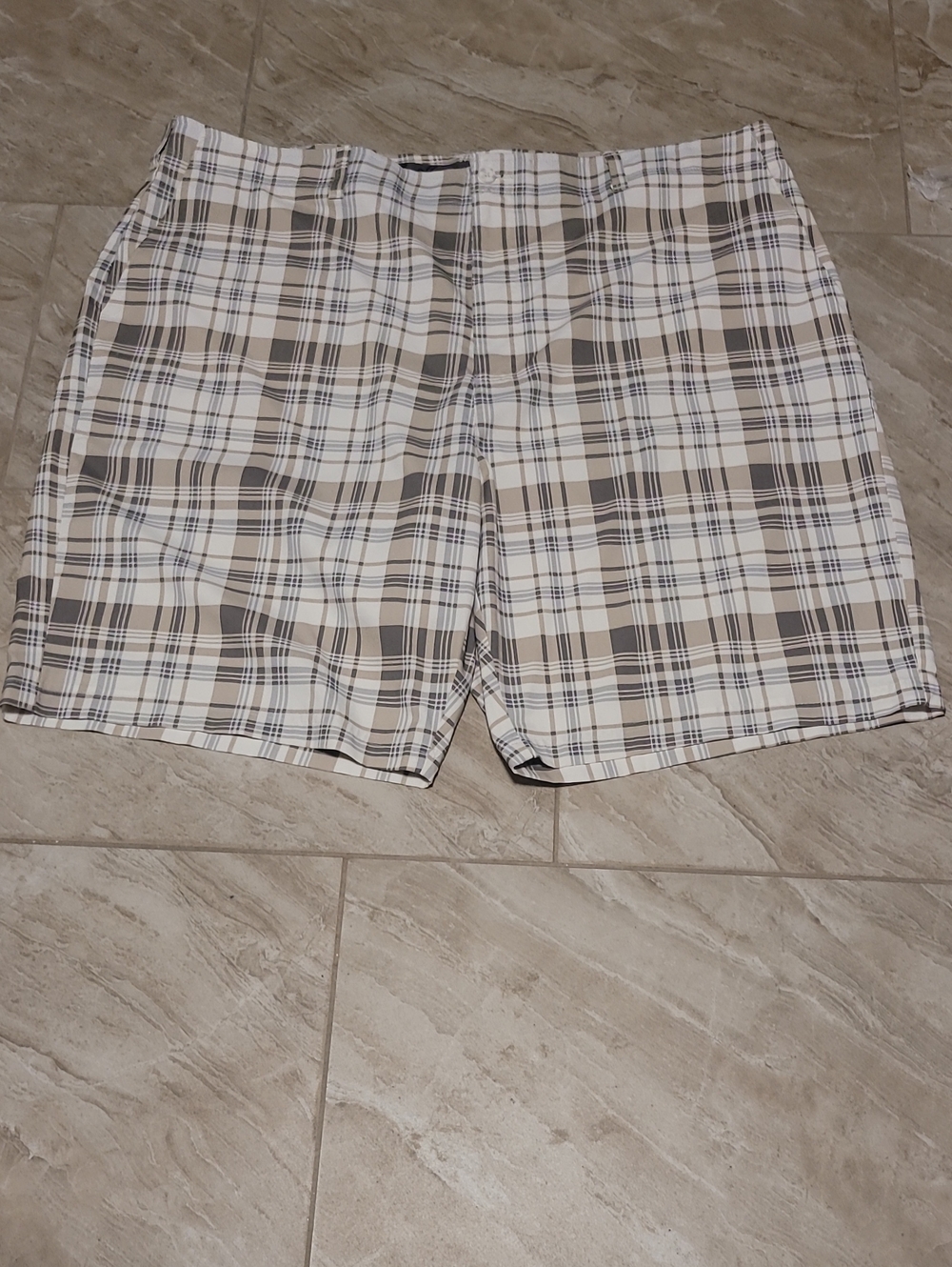Hogan Men's Plaid Flat-Front Shorts in Beige, White and Brown